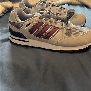 adidas RUN 80s Sneakers - Gray and Red